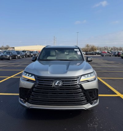 Foreign used 2023 LEXUS LX600 LUXURY