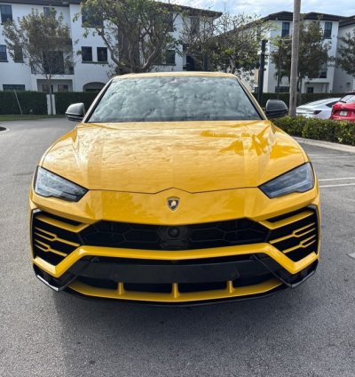 Foreign used 2020 Lamborghini Urus 💛 SUV 4D 4.0L V8 641 HP
