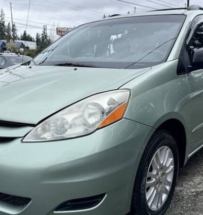 2008 Toyota Sienna LE 7-Passenger AWD