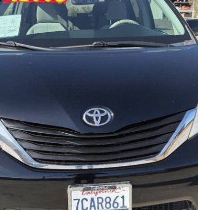 2013 Toyota Sienna LE Auto Access Seat 7-Passenger FWD