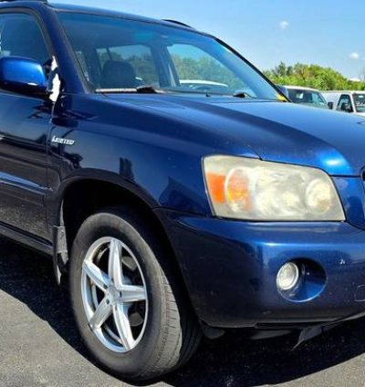 2005 Toyota Highlander Limited with 3rd Row V6 4WD